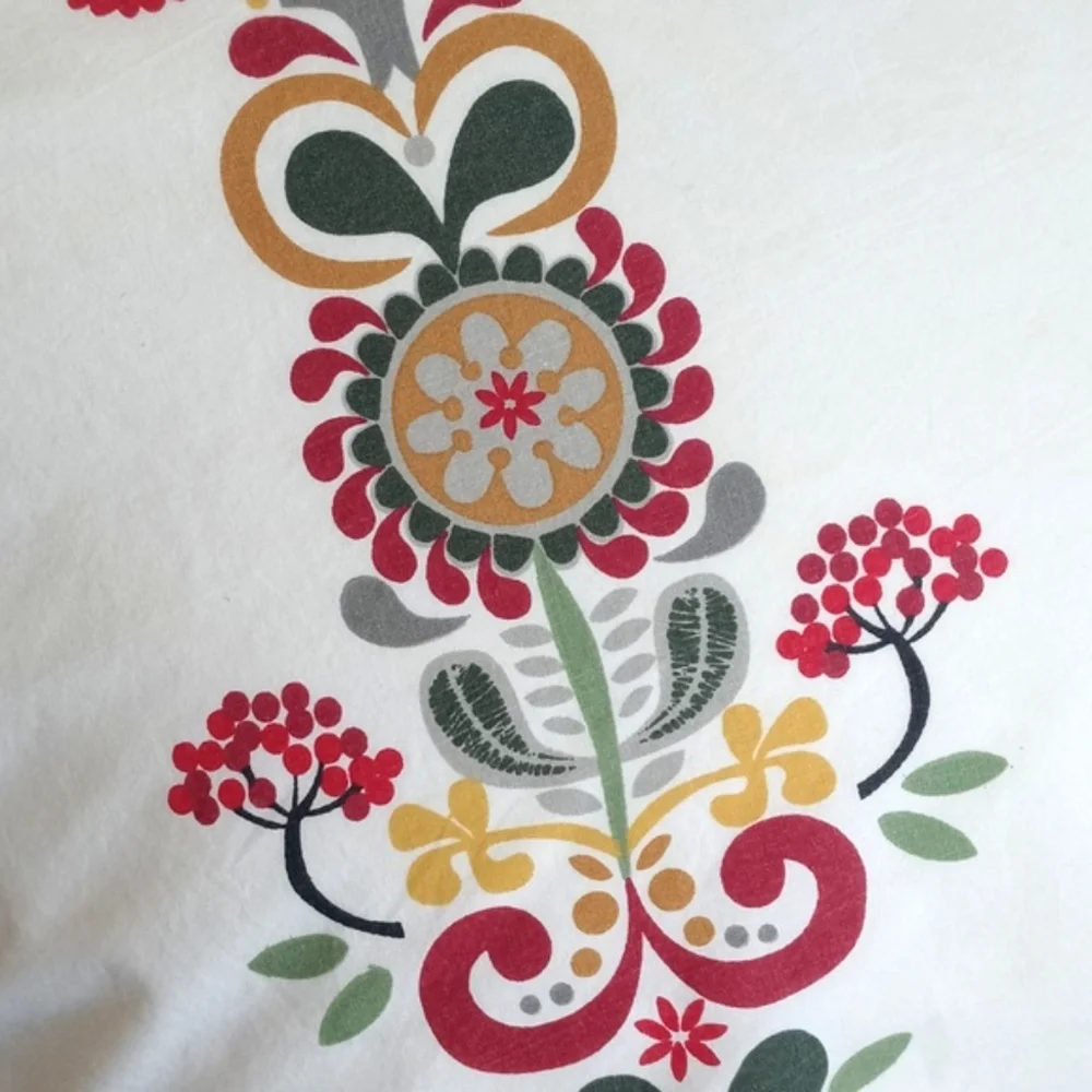 Bohemian Cream w/ Red Yellow Dutch Floral Motif Tasseled Pillow Sham Cover Queen